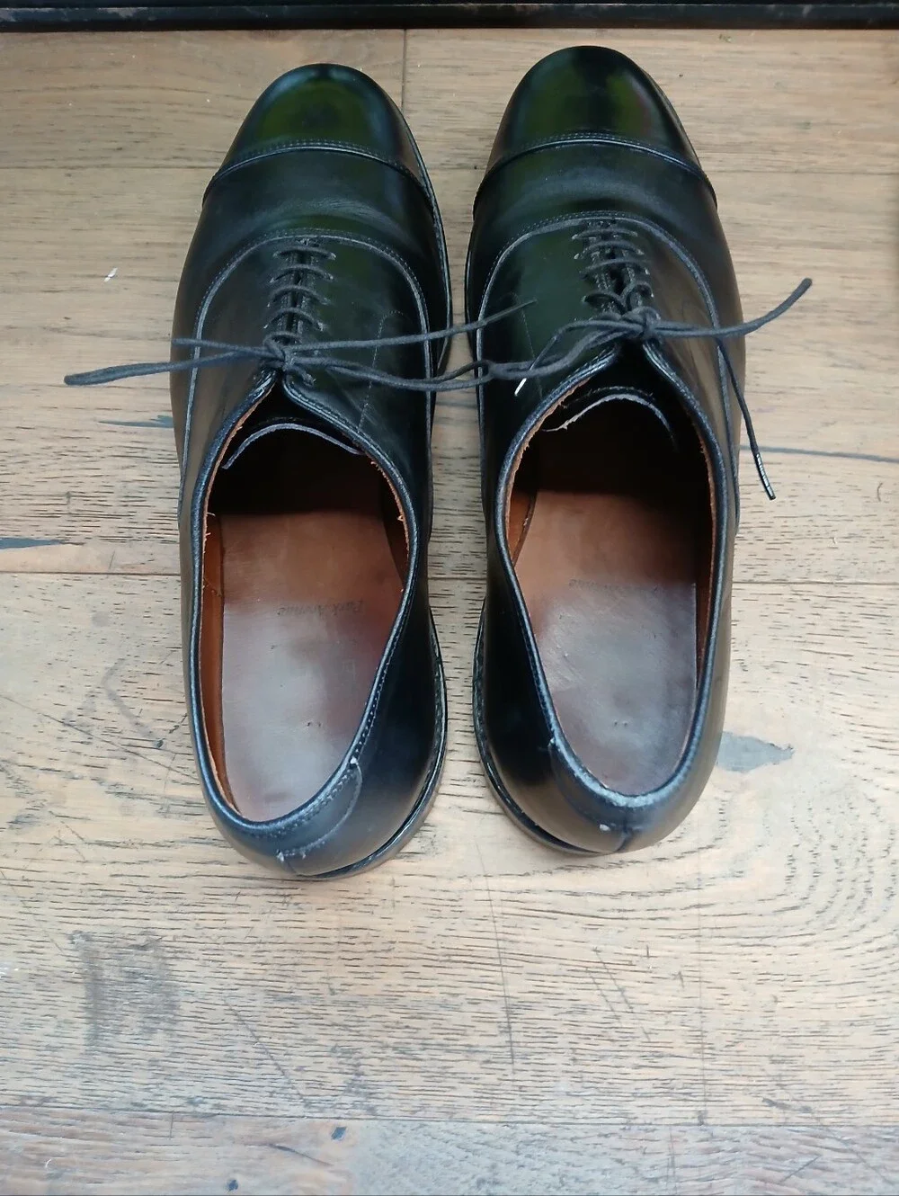 Allen Edmonds Men’s Park Ave Black Cap-Toe Oxfords 11 Wide
